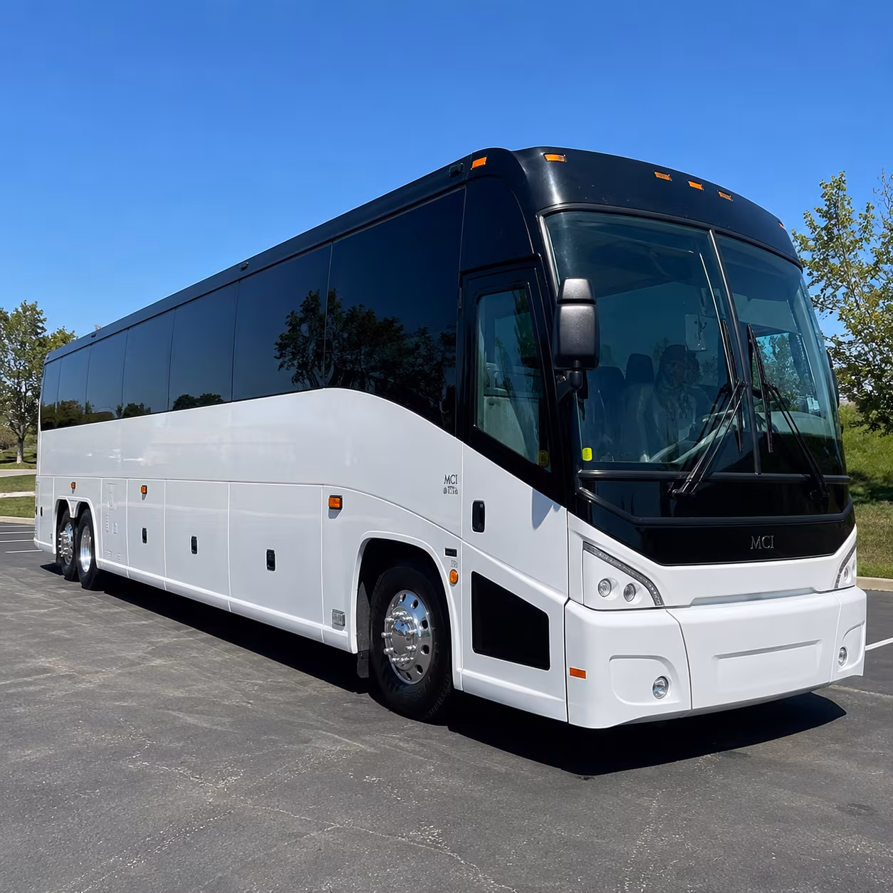 charter bus shuttles to john wayne airport sna from yorba linda
